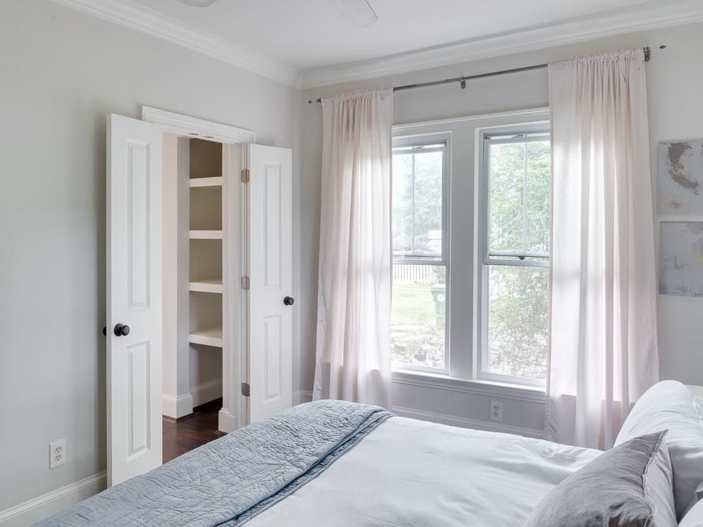 3 bedroom, 3 bathroom, 1,650 sq ft single family residence for rent at 2192 Edison Avenue, Atlanta, GA 30305 for $4,700 a month — photo 8