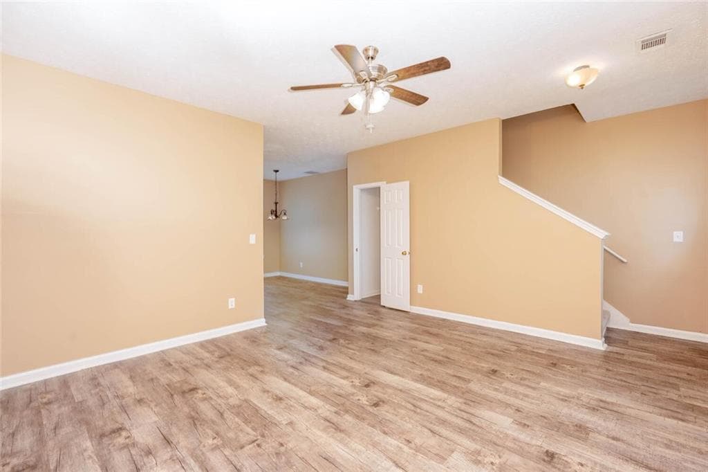 2 bedroom, 2 bathroom, 1,403 sq ft townhouse for rent at 102 Timber Ridge Drive, Cartersville, GA 30121 for $1,600 a month — photo 3