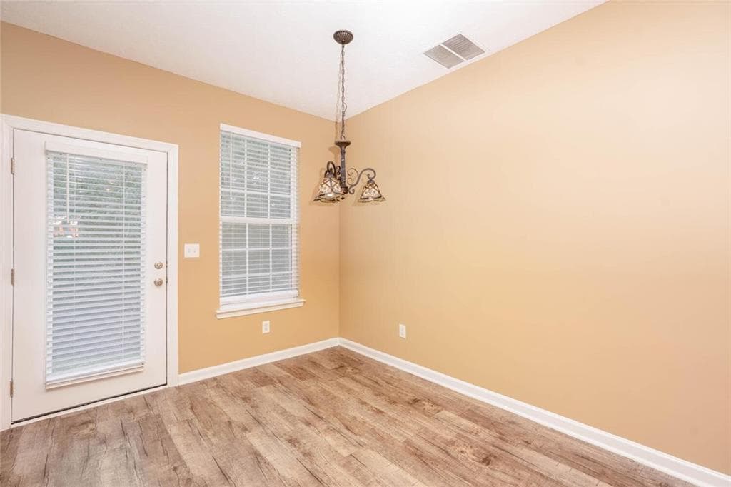 2 bedroom, 2 bathroom, 1,403 sq ft townhouse for rent at 102 Timber Ridge Drive, Cartersville, GA 30121 for $1,600 a month — photo 9