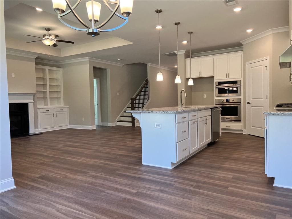 4 bedroom, 3 bathroom, 2,643 sq ft single family residence for rent at 135 Hollis, Fayetteville, GA 30214 for $2,850 a month — photo 2