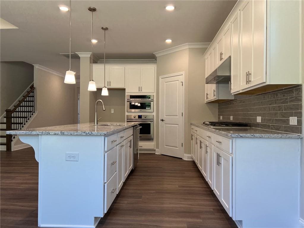 4 bedroom, 3 bathroom, 2,643 sq ft single family residence for rent at 135 Hollis, Fayetteville, GA 30214 for $2,850 a month — photo 6