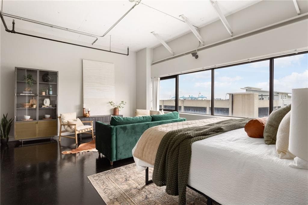 1 bedroom, 1 bathroom, 581 sq ft condominium for sale at 120 Ralph Mcgill Boulevard 610, Atlanta, GA 30308 — photo 9