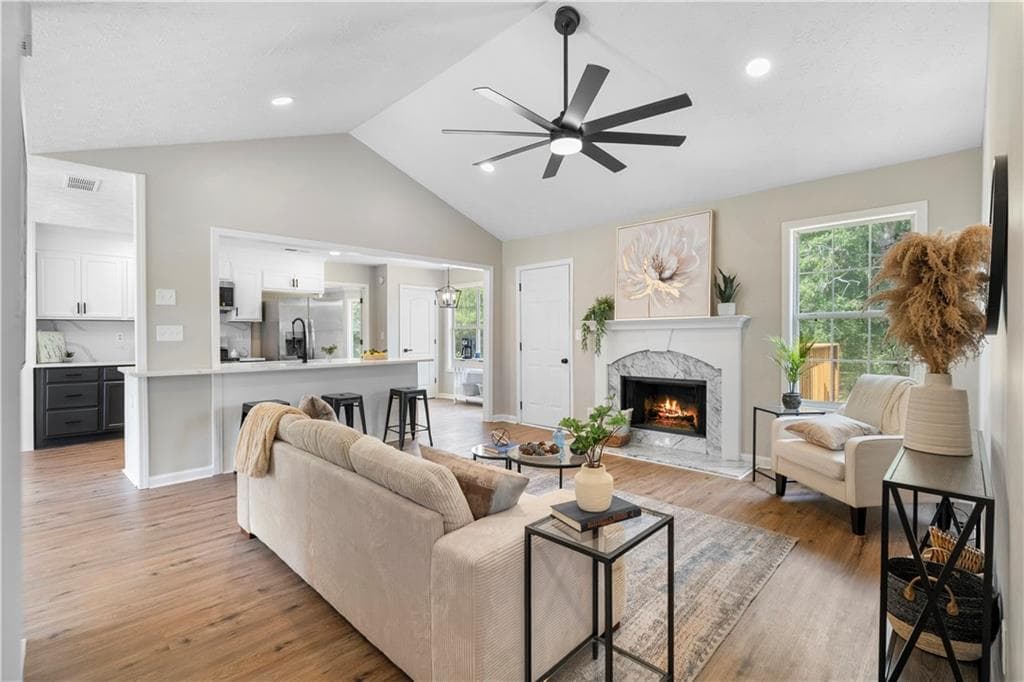 4 bedroom, 3 bathroom, 2,353 sq ft single family residence under contract at 130 Fields Creek Way, Covington, GA 30016 — photo 10