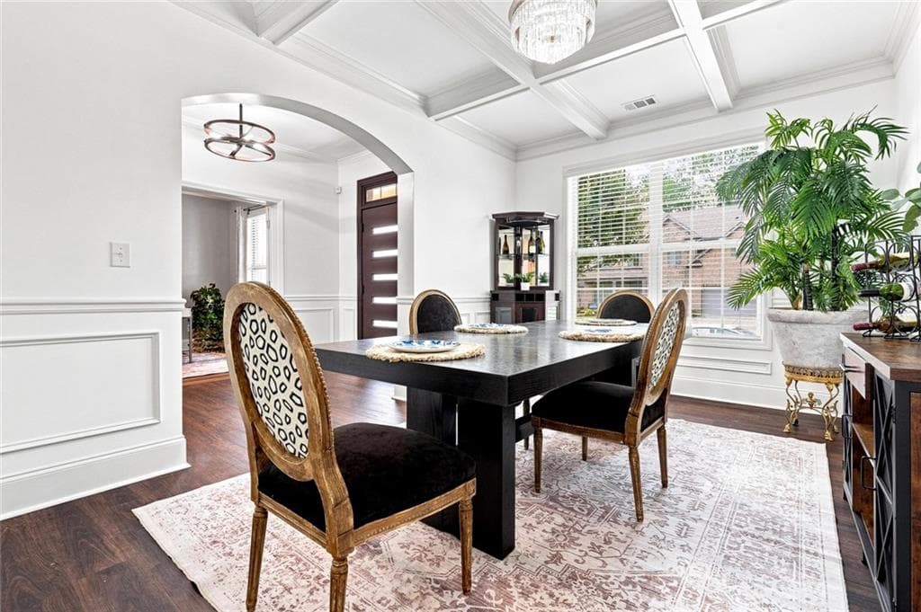 7 bedroom, 5 bathroom, 5,101 sq ft single family residence for sale at 616 Little Bear Loop, Canton, GA 30114 — photo 6