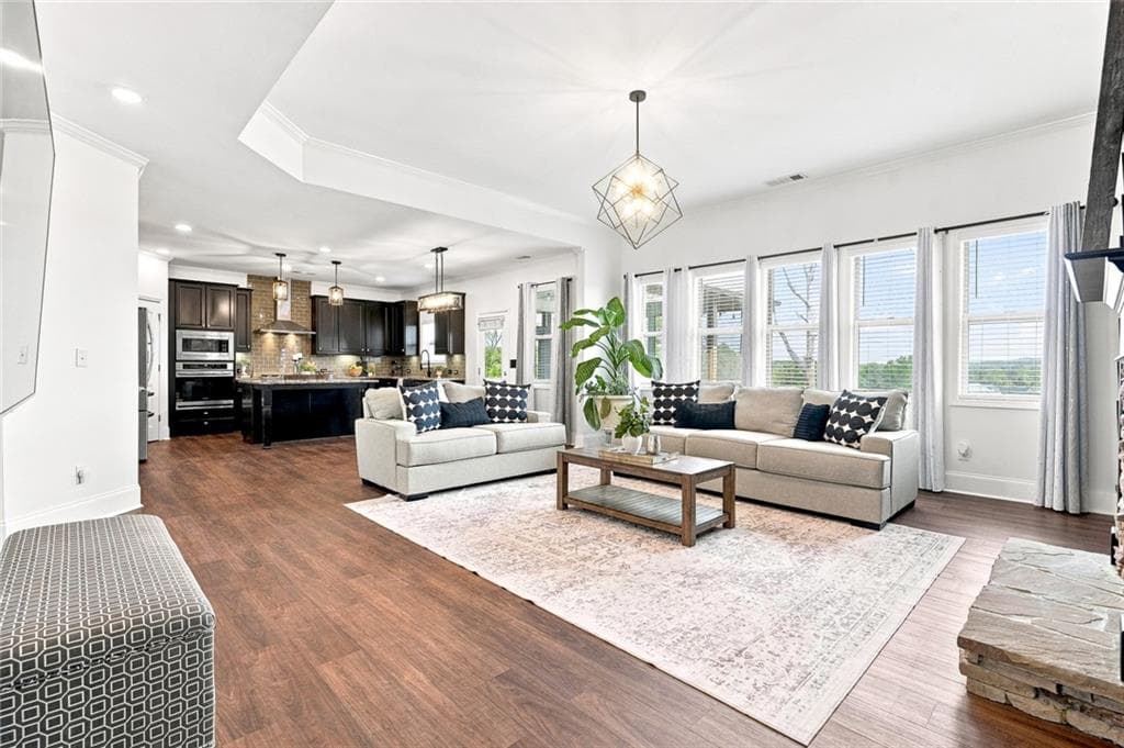 7 bedroom, 5 bathroom, 5,101 sq ft single family residence for sale at 616 Little Bear Loop, Canton, GA 30114 — photo 7