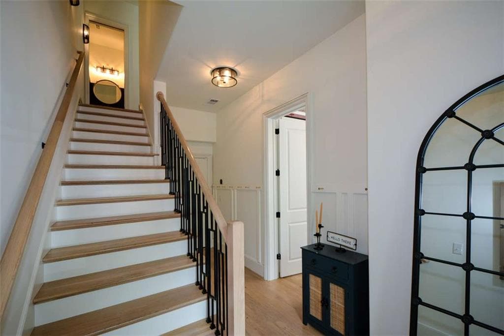 4 bedroom, 4 bathroom, 2,123 sq ft townhouse for sale at 698 Fraser Street 85, Atlanta, GA 30315 — photo 3