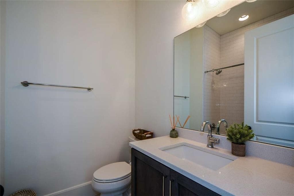 4 bedroom, 4 bathroom, 2,123 sq ft townhouse for sale at 698 Fraser Street 85, Atlanta, GA 30315 — photo 6