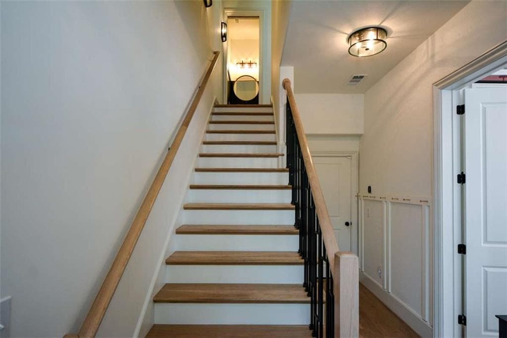 4 bedroom, 4 bathroom, 2,123 sq ft townhouse for sale at 698 Fraser Street 85, Atlanta, GA 30315 — photo 7