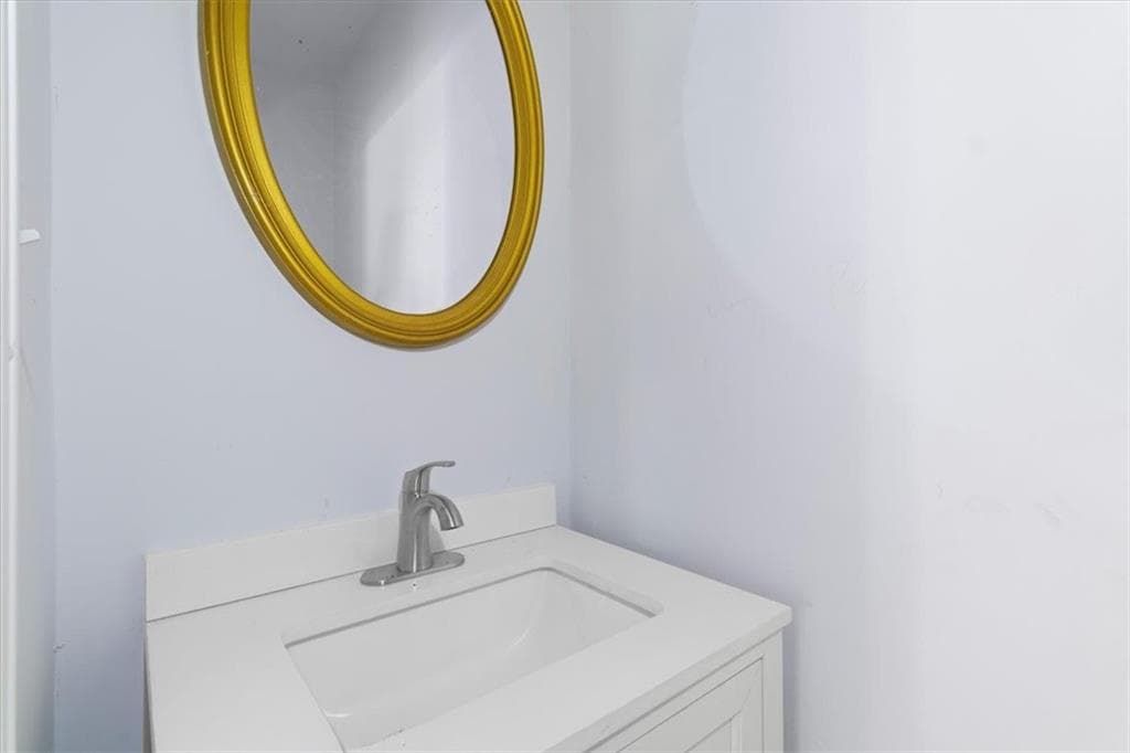 3 bedroom, 2 bathroom, 1,200 sq ft single family residence for sale at 1347 Westmont Road, Atlanta, GA 30311 — photo 6