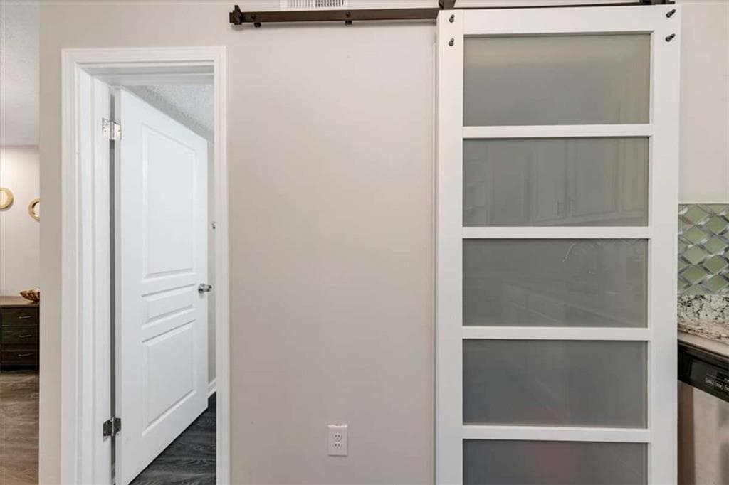 3 bedroom, 3 bathroom, 1,340 sq ft condominium under contract at 4701 Flat Shoals Road 43H, Union City, GA 30291 — photo 7