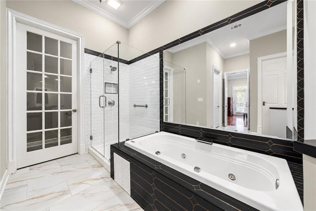 2 bedroom, 2 bathroom, 1,688 sq ft condominium for sale at 4850 Ivy Ridge Drive 405, Atlanta, GA 30339 — photo 9