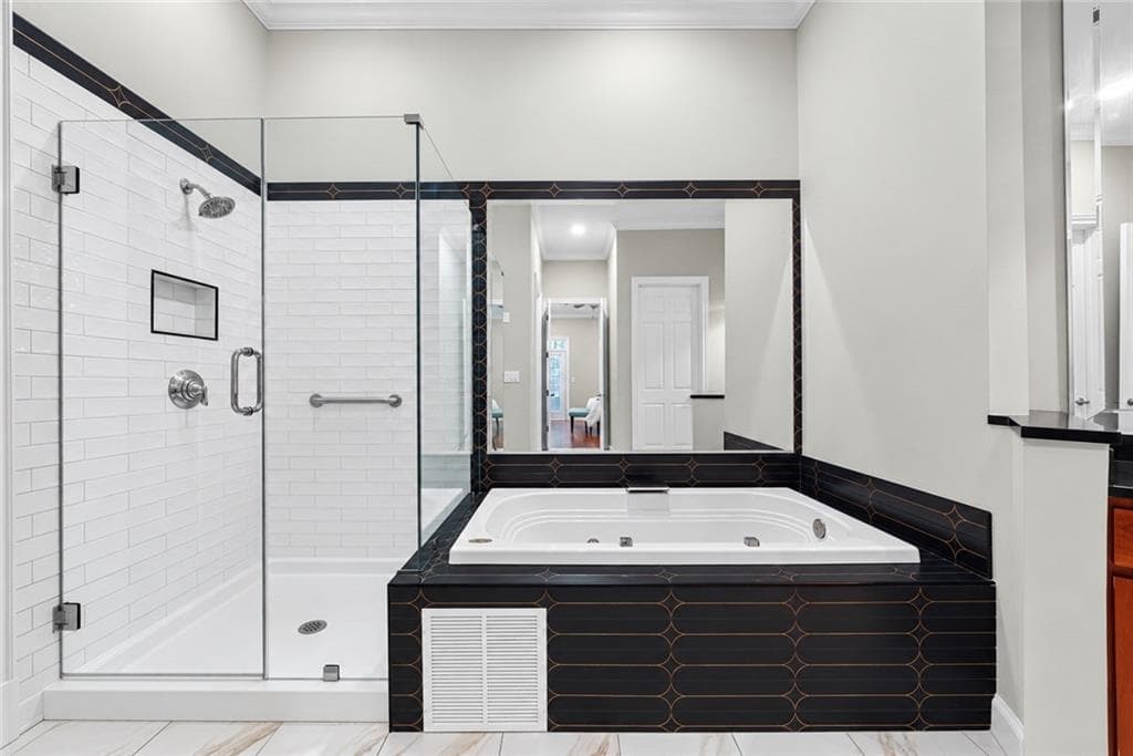 2 bedroom, 2 bathroom, 1,688 sq ft condominium for sale at 4850 Ivy Ridge Drive 405, Atlanta, GA 30339 — photo 10