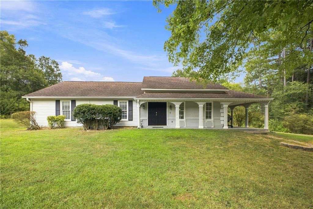 3 bedroom, 3 bathroom, 1,560 sq ft single family residence under contract at 2435 Calhoun Road, Rome, GA 30161