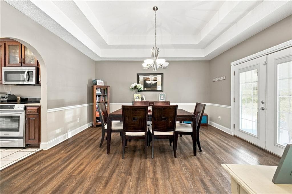3 bedroom, 3 bathroom, 1,560 sq ft single family residence under contract at 2435 Calhoun Road, Rome, GA 30161 — photo 8