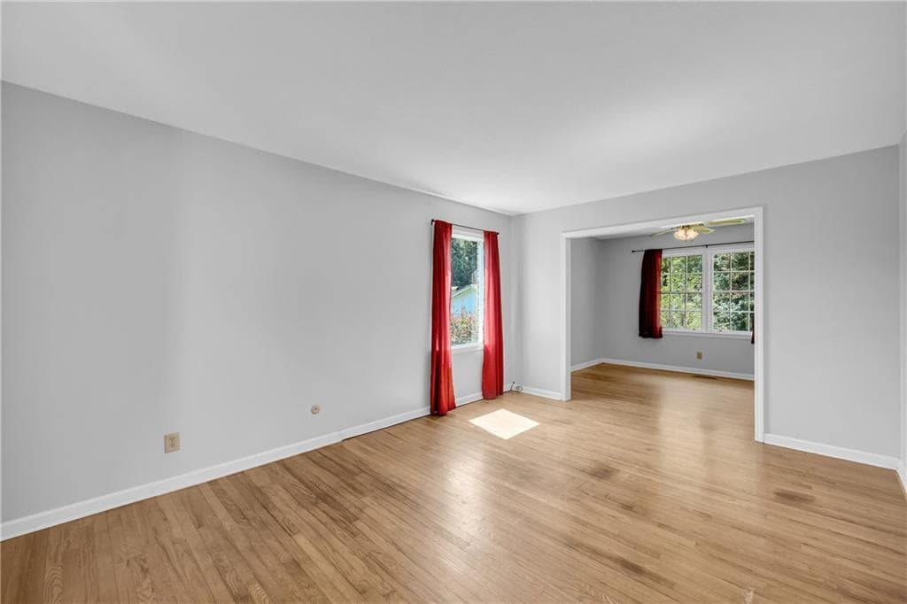 4 bedroom, 2 bathroom, 2,216 sq ft single family residence for sale at 1286 Virginia Lane, Hull, GA 30646 — photo 10