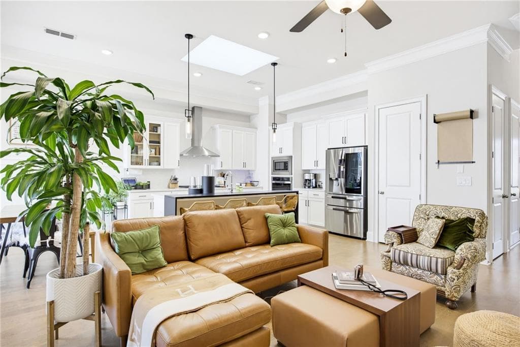 3 bedroom, 4 bathroom, 2,609 sq ft single family residence for sale at 688 Stickley Oak Way, Woodstock, GA 30189 — photo 5