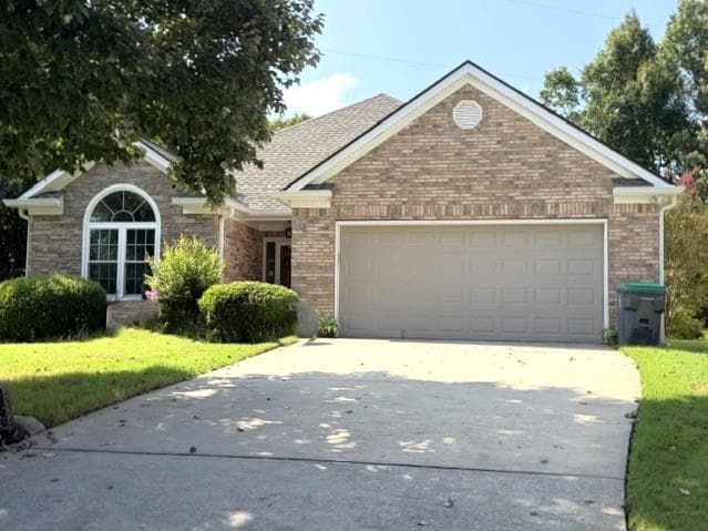 2 bedroom, 2 bathroom, 1,766 sq ft single family residence for sale at 1102 Strath Clyde Way, Mcdonough, GA 30253