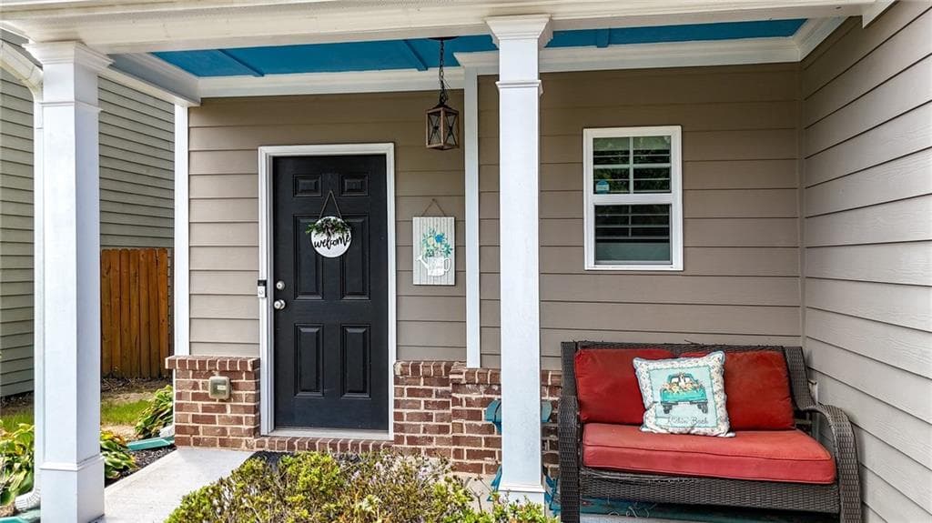 4 bedroom, 3 bathroom, 1,623 sq ft single family residence for sale at 304 Stoney Hollow Road, Canton, GA 30114 — photo 5