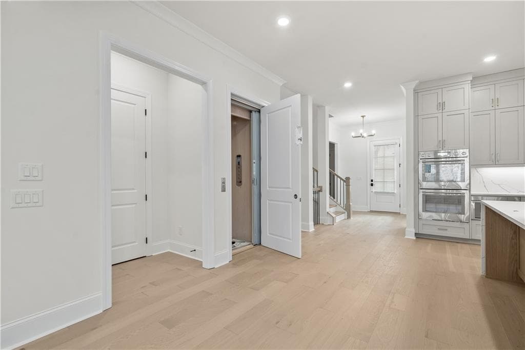 4 bedroom, 5 bathroom, 2,848 sq ft single family residence for sale at 566 Sawnee Village Boulevard, Cumming, GA 30040 — photo 6