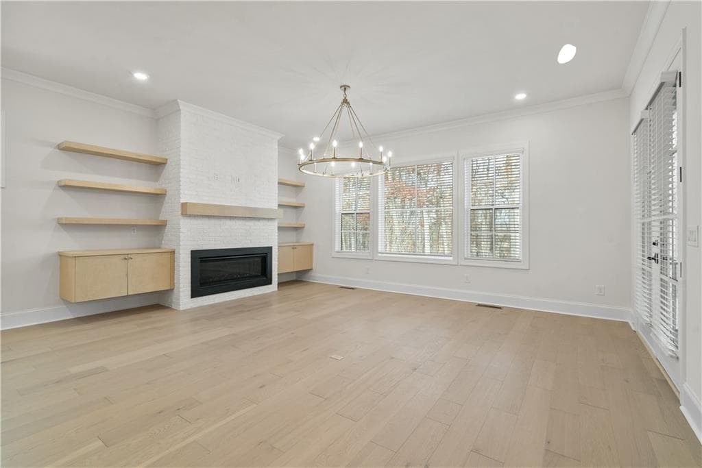 4 bedroom, 5 bathroom, 2,848 sq ft single family residence for sale at 566 Sawnee Village Boulevard, Cumming, GA 30040 — photo 9