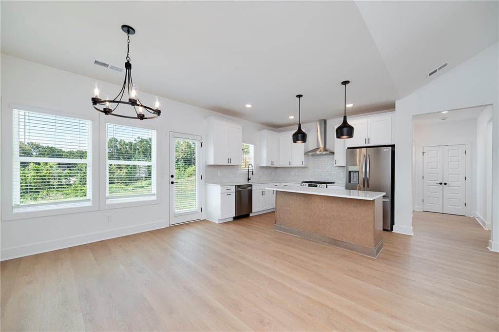 3 bedroom, 2 bathroom, 1,584 sq ft single family residence for sale at 8420 Pleasant Grove Circle, Gainesville, GA 30506 — photo 6