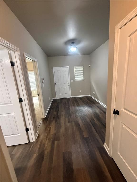 4 bedroom, 3 bathroom, 1,821 sq ft townhouse for sale at 4157 Shoals Lane, Union City, GA 30291 — photo 2