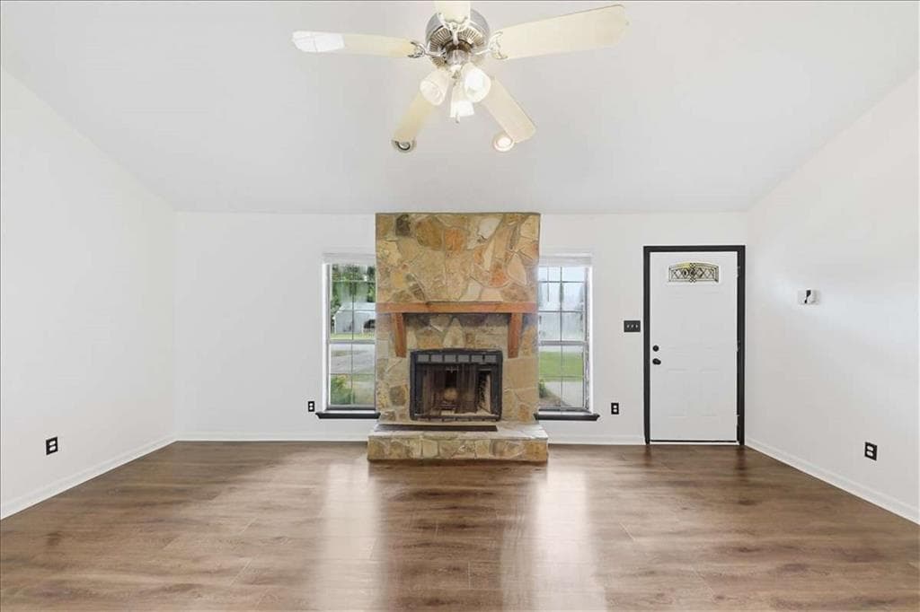 3 bedroom, 2 bathroom single family residence for sale at 608 Crestmont Court, Jonesboro, GA 30238 — photo 6