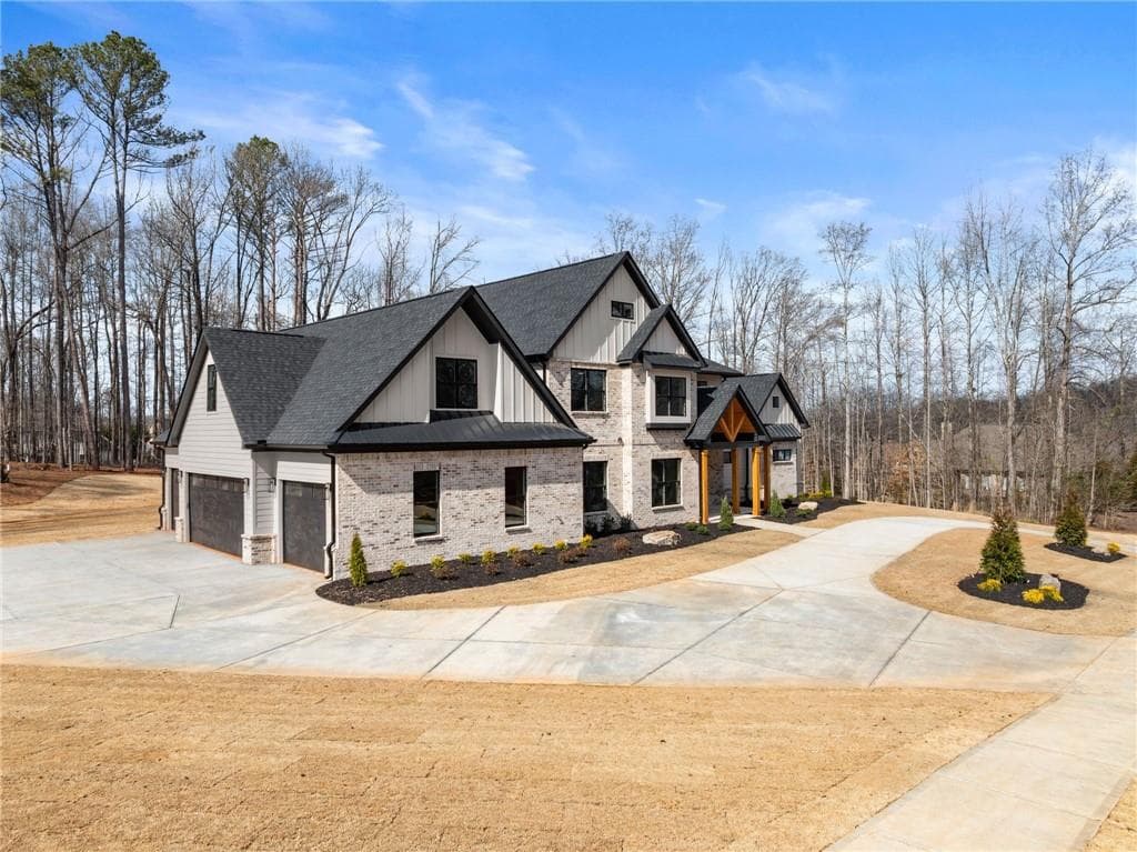 4 bedroom, 5 bathroom, 5,192 sq ft single family residence for sale at 1178 Pinnacle Drive, Hoschton, GA 30548 — photo 5