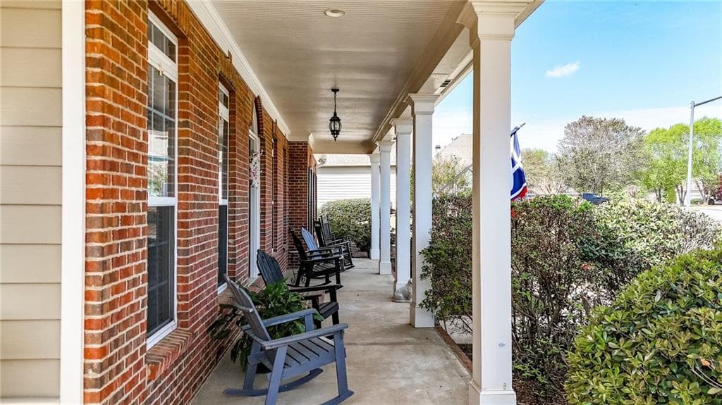 5 bedroom, 3 bathroom, 2,960 sq ft single family residence under contract at 4131 Richardson Farm Drive, Kennesaw, GA 30152 — photo 9