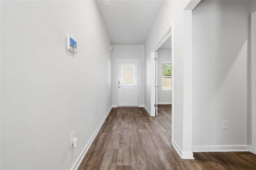 5 bedroom, 3 bathroom, 2,315 sq ft single family residence for sale at 633 Encore Drive, Perry, GA 31069 — photo 3