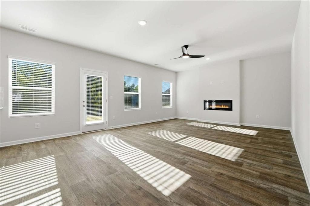 5 bedroom, 3 bathroom, 2,315 sq ft single family residence for sale at 633 Encore Drive, Perry, GA 31069 — photo 6