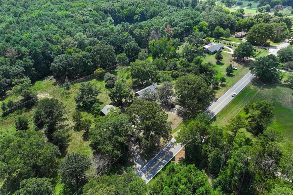 3 bedroom, 2 bathroom, 1,463 sq ft single family residence for sale at 2130 Klondike Road, Conyers, GA 30094 — photo 3