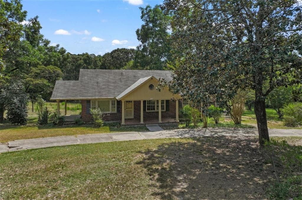 3 bedroom, 2 bathroom, 1,463 sq ft single family residence for sale at 2130 Klondike Road, Conyers, GA 30094 — photo 7