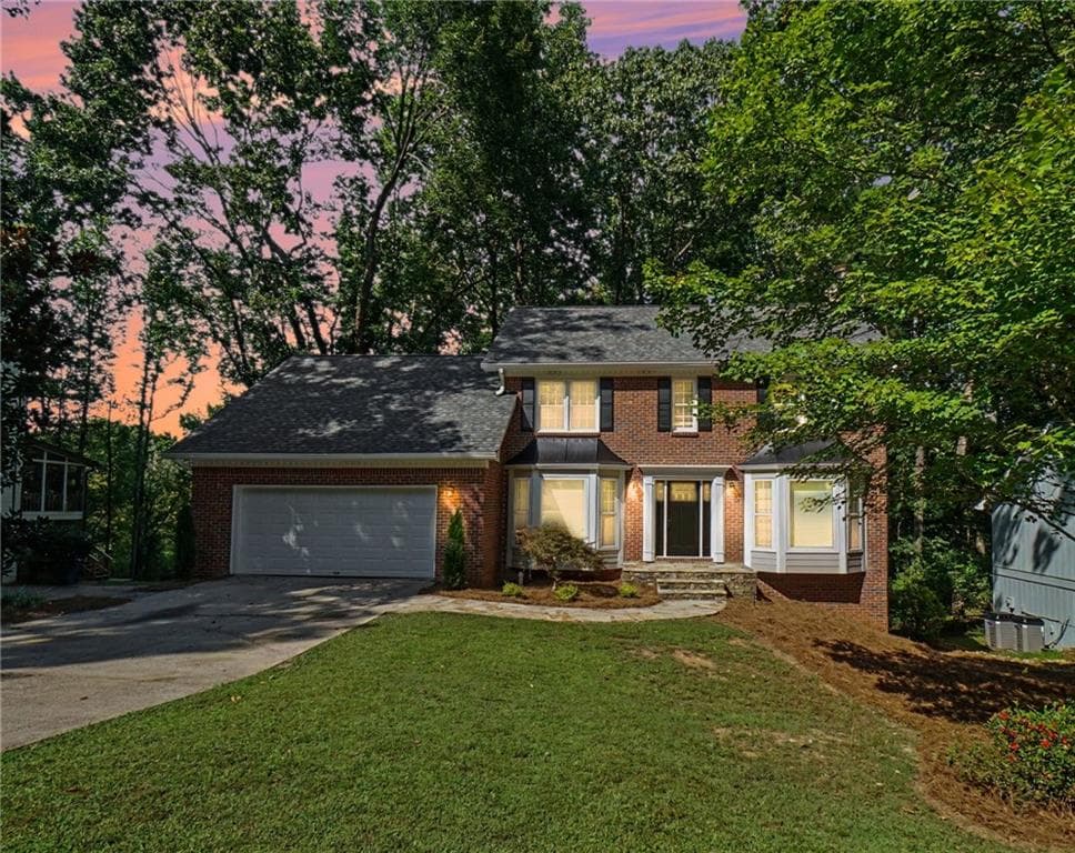 5 bedroom, 4 bathroom, 3,221 sq ft single family residence for rent at 8541 Birch Hollow Drive, Roswell, GA 30076 for $4,600 a month