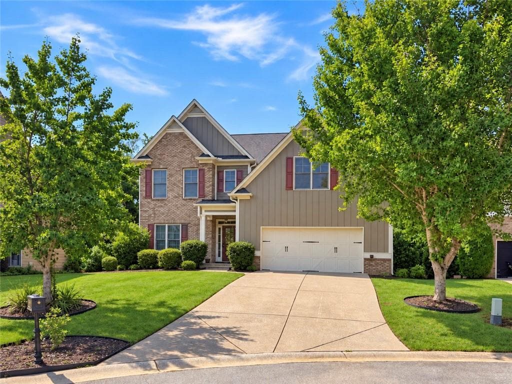 6 bedroom, 6 bathroom, 4,691 sq ft single family residence for rent at 8275 Majors Ridge Way, Cumming, GA 30041 for $3,950 a month — photo 1 of 51
