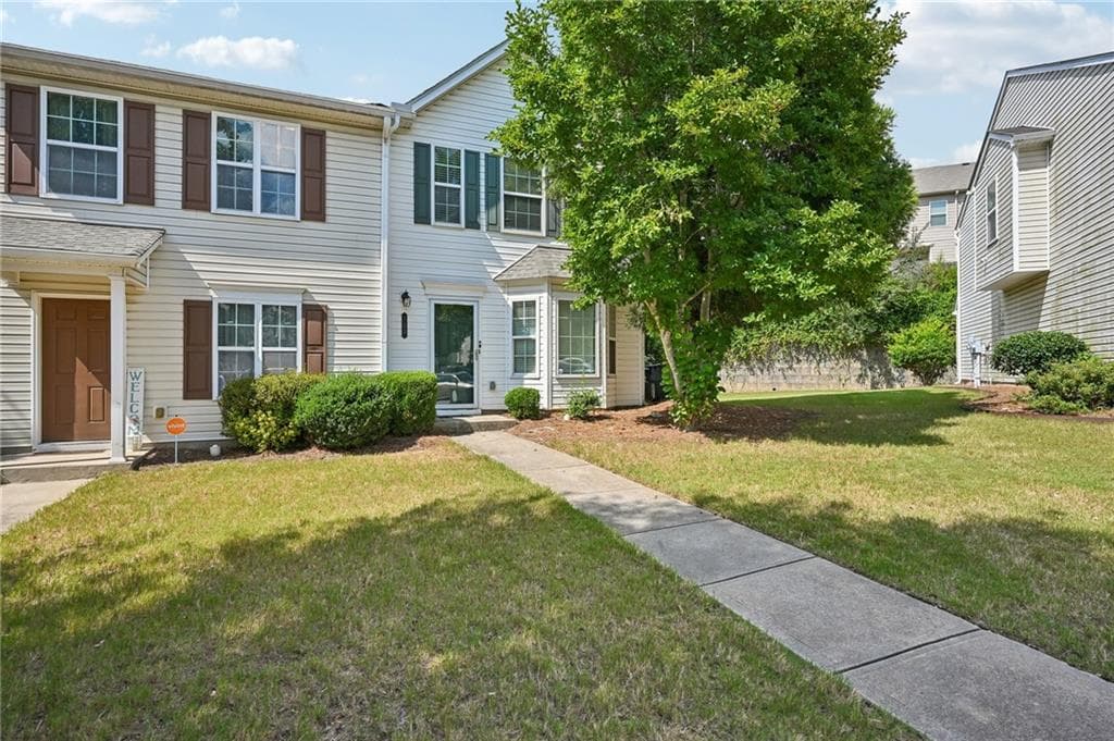 3 bedroom, 3 bathroom, 1,512 sq ft townhouse for rent at 725 Crestwell Circle, Atlanta, GA 30331 for $1,995 a month — photo 3