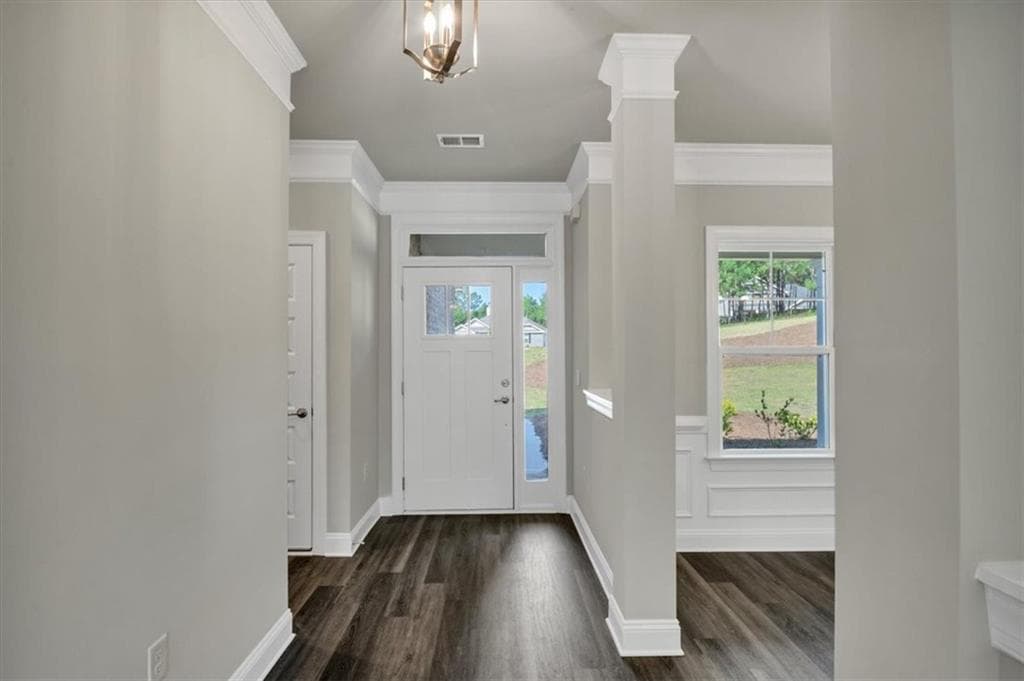 5 bedroom, 4 bathroom, 2,628 sq ft single family residence for sale at 3335 Trevi Trail, Douglasville, GA 30135 — photo 2