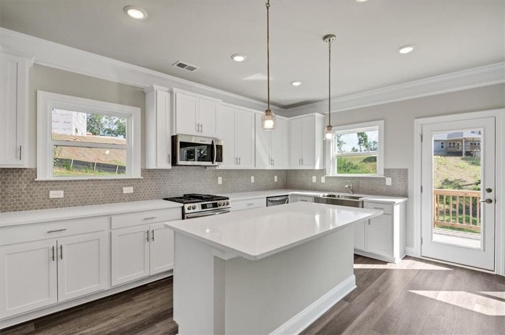 5 bedroom, 4 bathroom, 2,628 sq ft single family residence for sale at 3335 Trevi Trail, Douglasville, GA 30135 — photo 9
