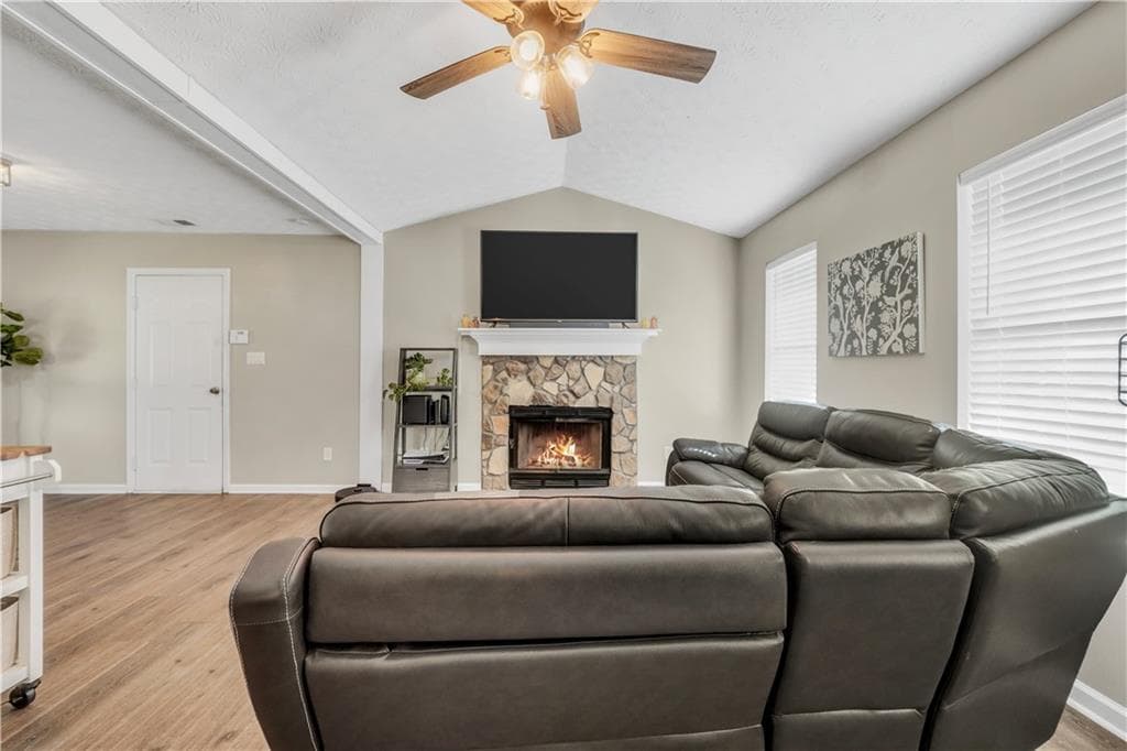 3 bedroom, 2 bathroom, 1,169 sq ft single family residence for sale at 41 Giles Drive, Mcdonough, GA 30252 — photo 7