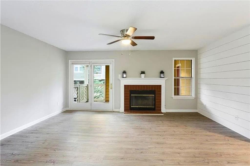 2 bedroom, 2 bathroom, 1,266 sq ft condominium for sale at 694 Mcgill Place, Atlanta, GA 30312 — photo 3
