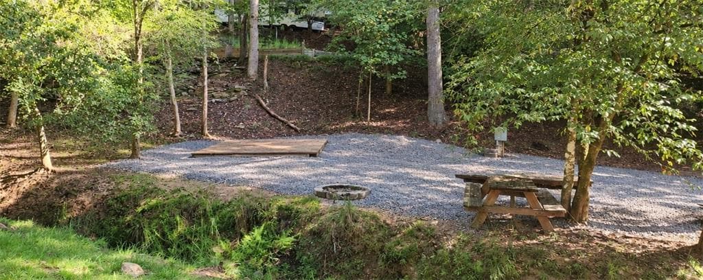 other under contract at 194 17th Street, Ellijay, GA 30540 — photo 2