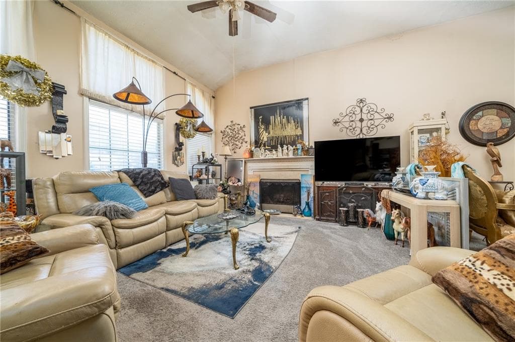 4 bedroom, 2 bathroom, 1,687 sq ft single family residence for sale at 1470 Charter Oaks Lane, Lawrenceville, GA 30046 — photo 5