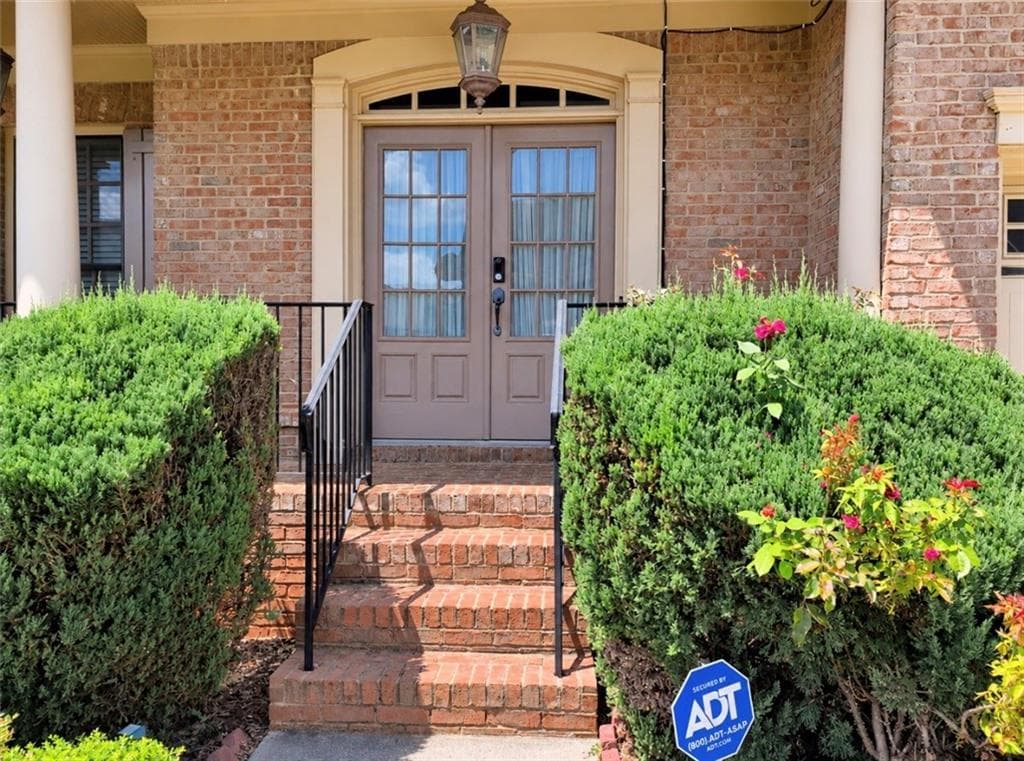4 bedroom, 4 bathroom, 3,409 sq ft single family residence for sale at 1653 Elesmere Oak Court, Duluth, GA 30097 — photo 6