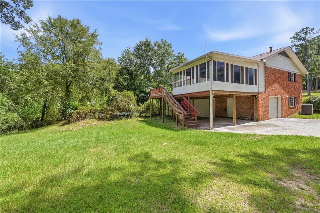 4 bedroom, 3 bathroom, 2,940 sq ft single family residence for sale at 1920 Long Ridge Drive, Macon, GA 31211 — photo 4