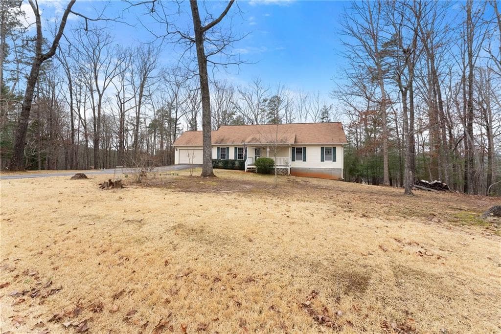 4 bedroom, 3 bathroom, 1,484 sq ft single family residence for sale at 337 Claystone Walk, Cleveland, GA 30528 — photo 5