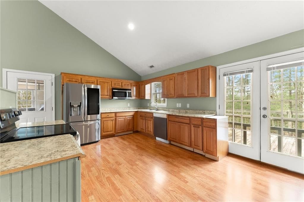 4 bedroom, 3 bathroom, 1,484 sq ft single family residence for sale at 337 Claystone Walk, Cleveland, GA 30528 — photo 10