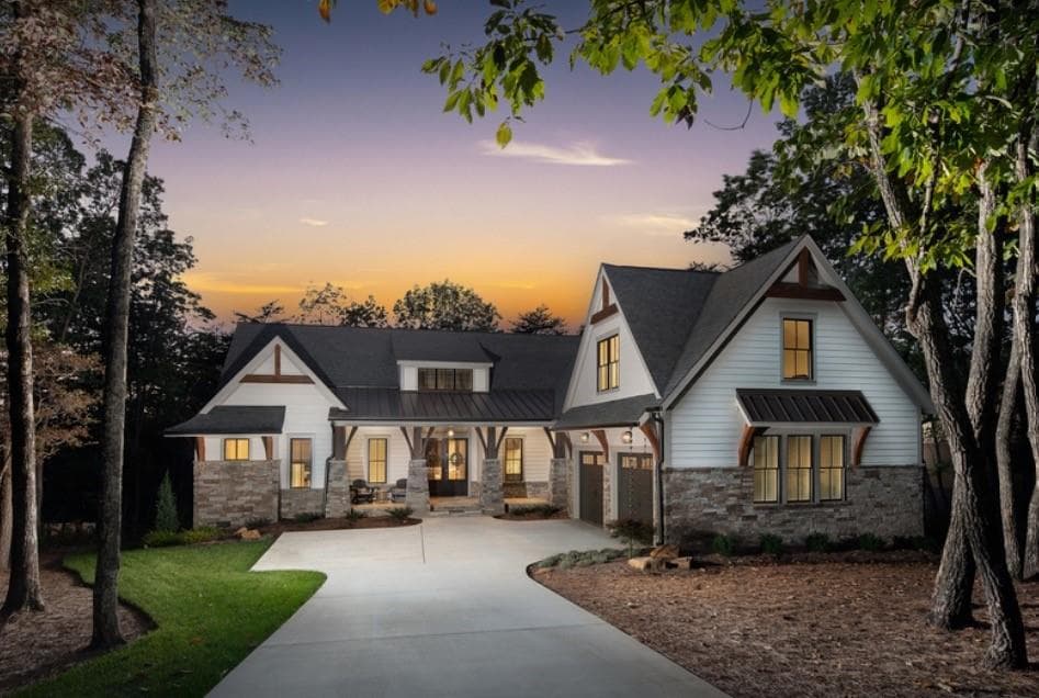 4 bedroom, 5 bathroom, 3,528 sq ft single family residence for sale at 1028 Bear Paw Ridge, Dahlonega, GA 30533