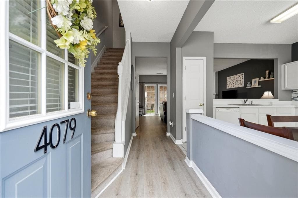 2 bedroom, 3 bathroom, 1,378 sq ft townhouse for sale at 4079 Howell Park Road, Duluth, GA 30096 — photo 3
