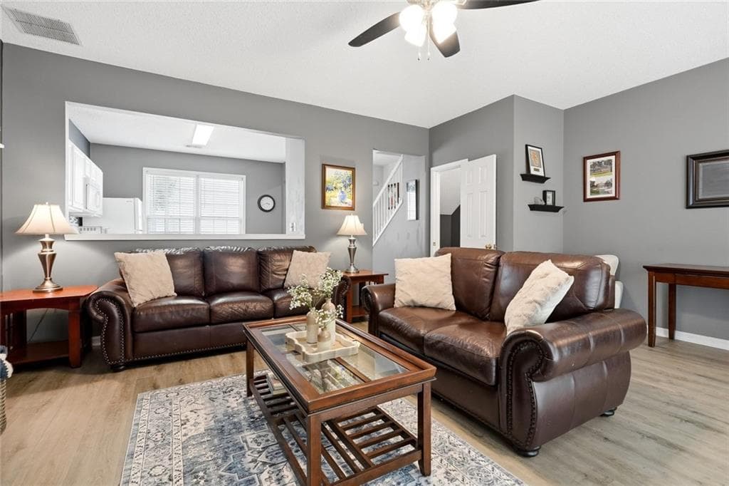 2 bedroom, 3 bathroom, 1,378 sq ft townhouse for sale at 4079 Howell Park Road, Duluth, GA 30096 — photo 5