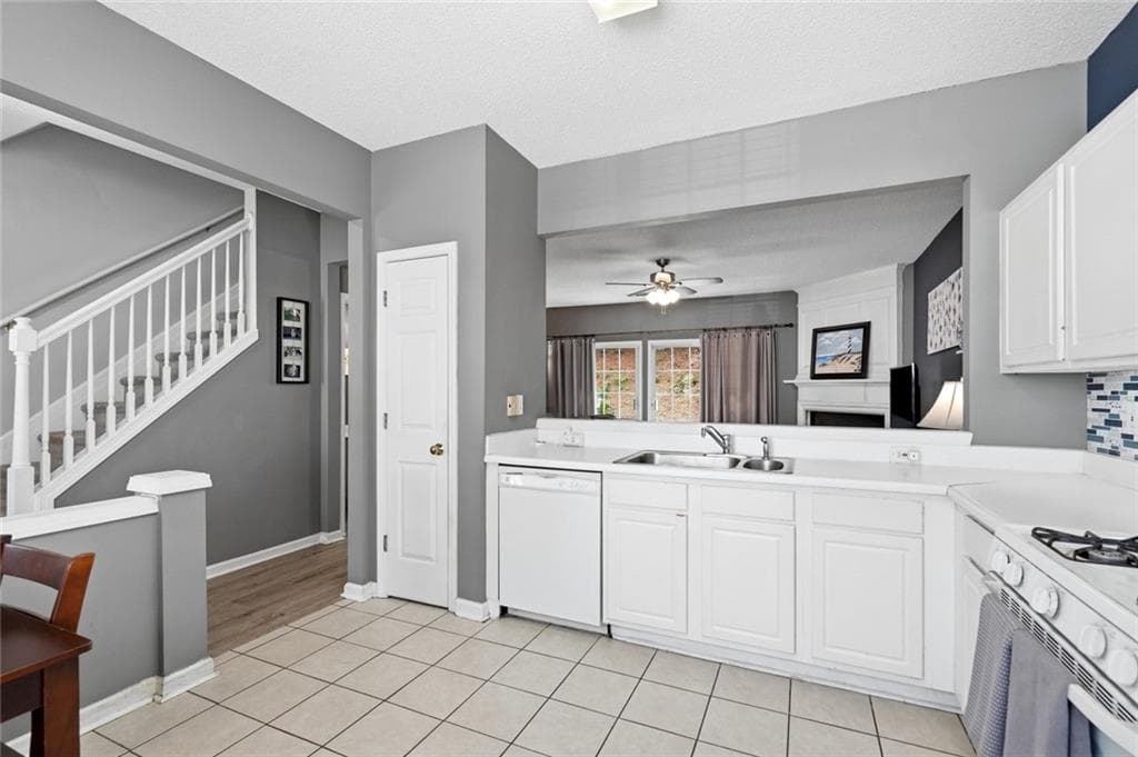 2 bedroom, 3 bathroom, 1,378 sq ft townhouse for sale at 4079 Howell Park Road, Duluth, GA 30096 — photo 10